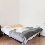 Guesthost - Corso Lodi Comfy * Milán